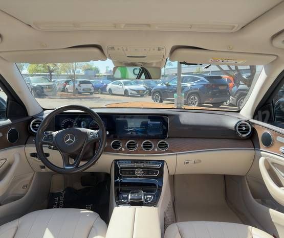 מרצדס-בנץ E-class
