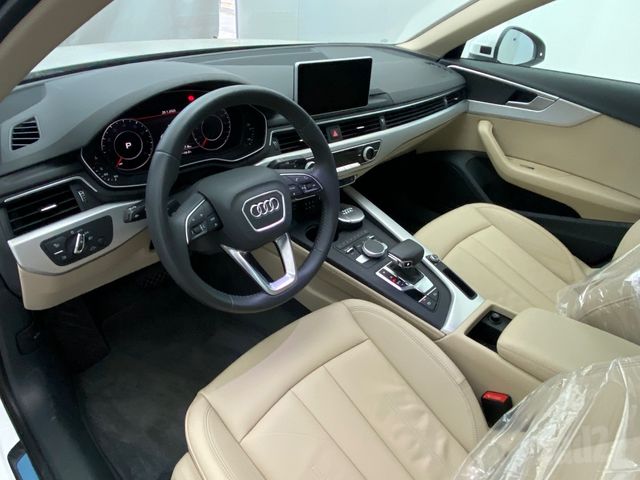 אאודי A4