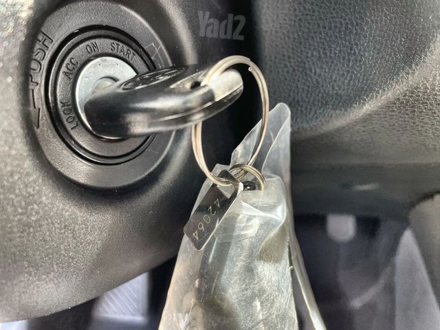 טויוטה יאריס