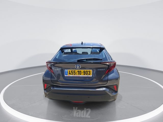 טויוטה C-HR