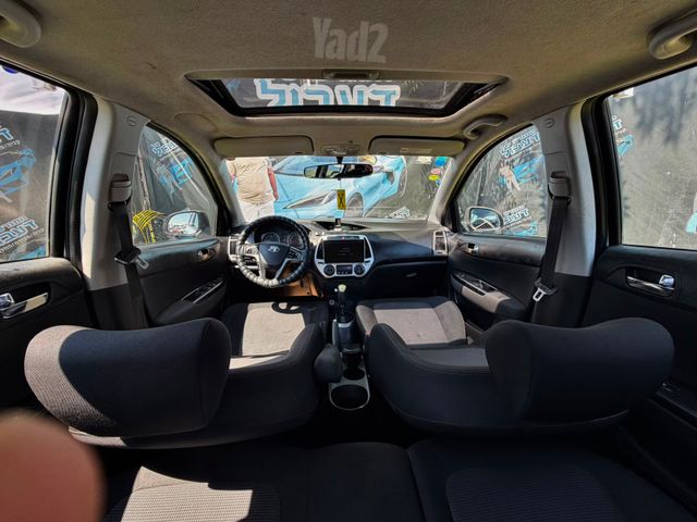 יונדאי i20