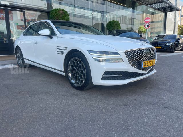 ג'נסיס G80
