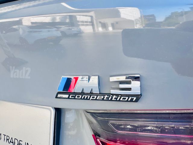 ב מ וו M3