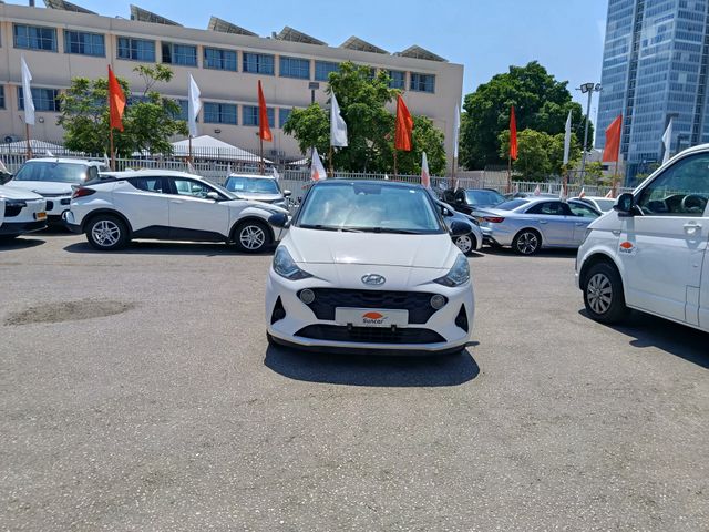 יונדאי i10