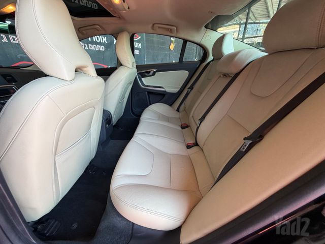 וולוו S60