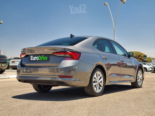סקודה אוקטביה