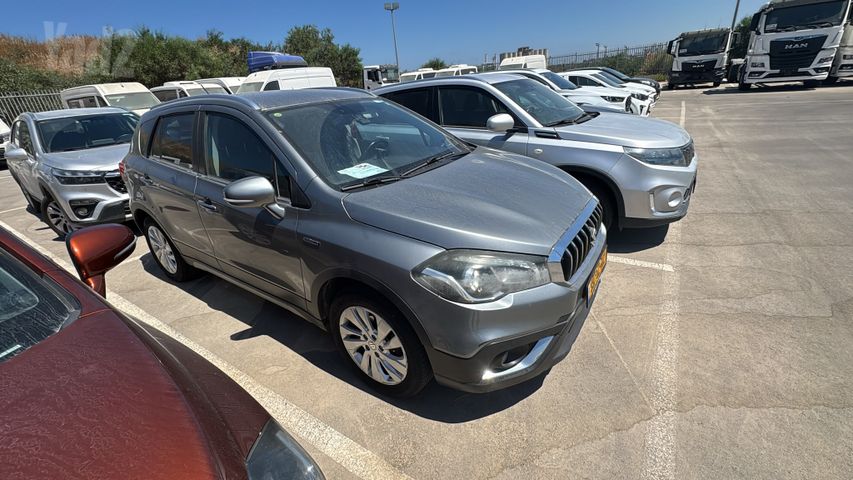 סוזוקי קרוסאובר