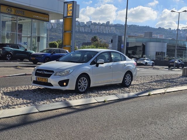 סובארו אימפרזה