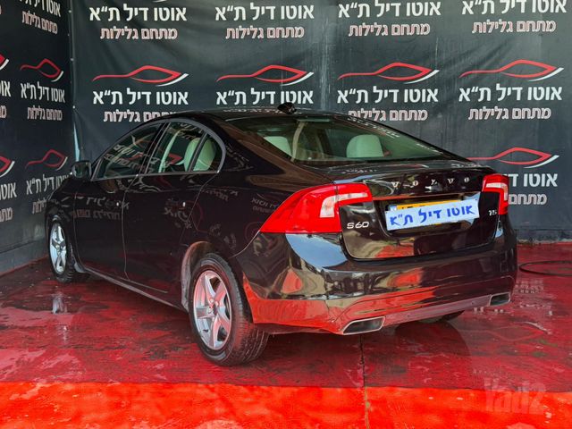 וולוו S60