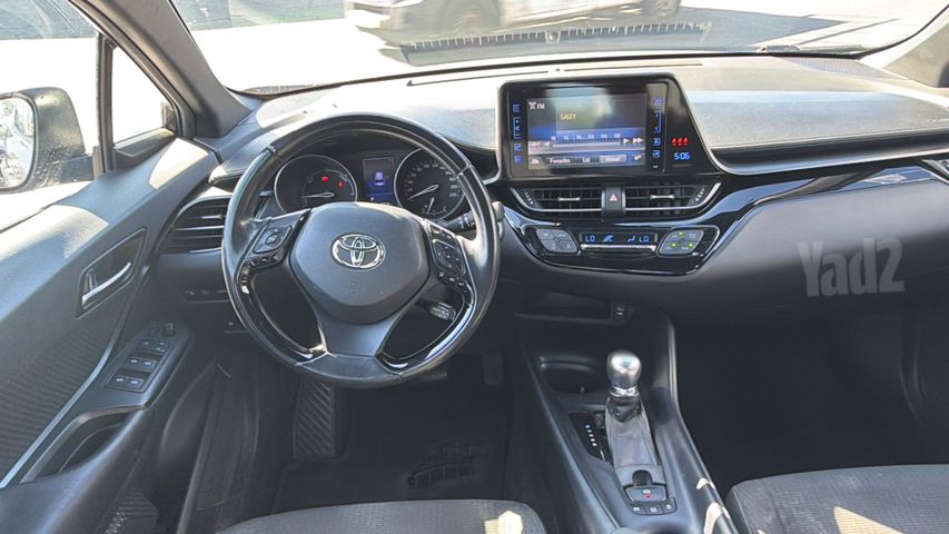 טויוטה C-HR
