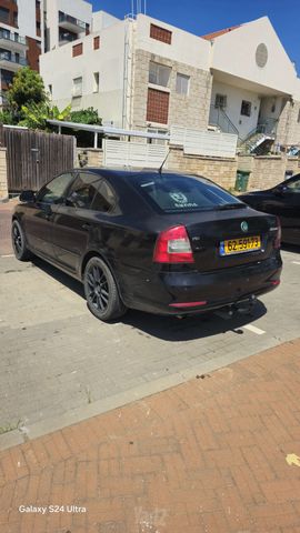 סקודה אוקטביה