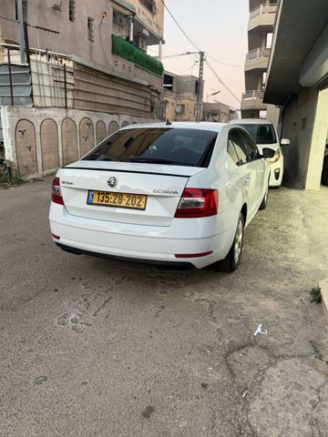 סקודה אוקטביה