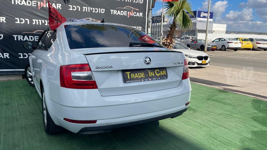 סקודה אוקטביה
