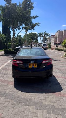 טויוטה קאמרי