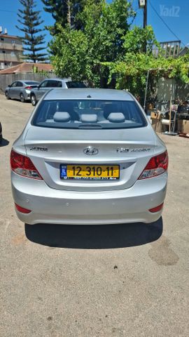 יונדאי אקסנט i25