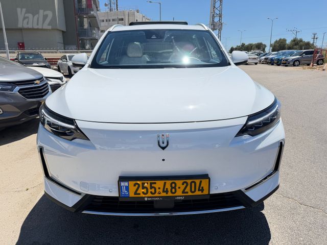 סקייוול ET5