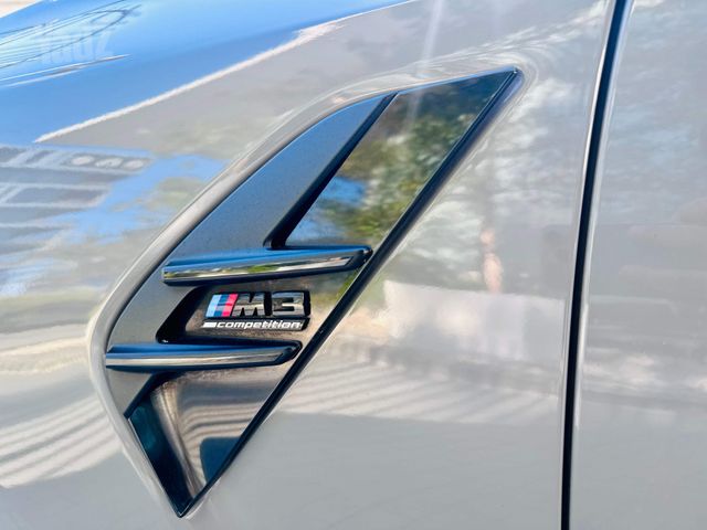 ב מ וו M3