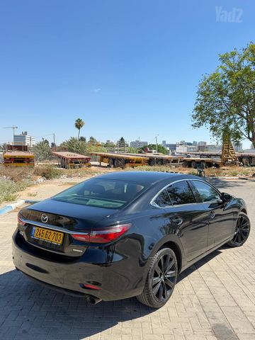 מאזדה 6