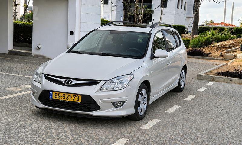 יונדאי i30