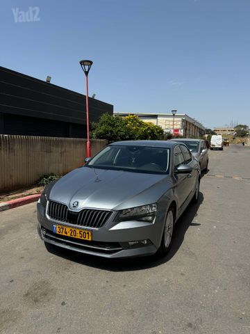 מודעת רכב סקודה סופרב