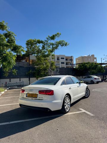 אאודי A6