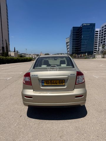 סוזוקי SX4