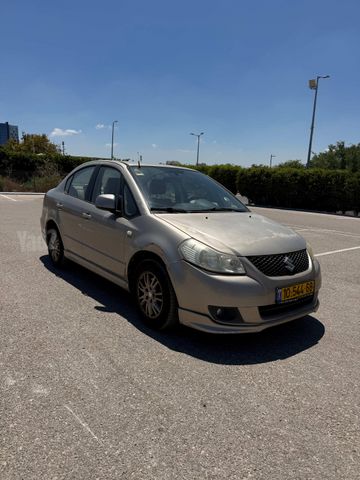סוזוקי SX4