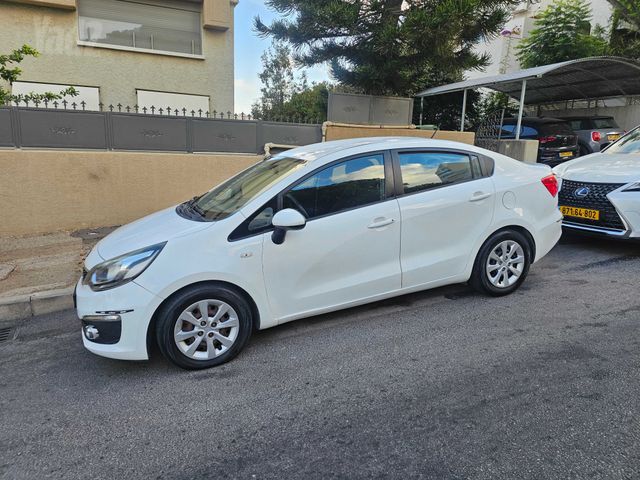 מודעת רכב קיה ריו