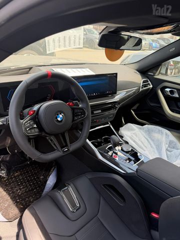 ב מ וו M2