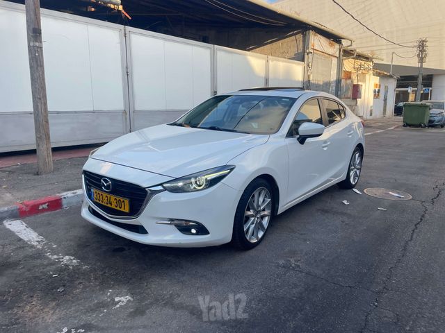 מודעת רכב מאזדה 3