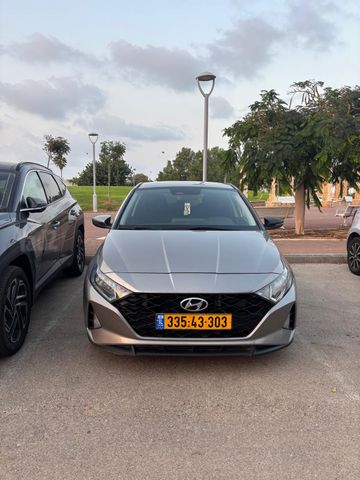 מודעת רכב יונדאי i20