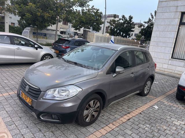 סוזוקי קרוסאובר