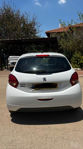 מודעת רכב פיג'ו 208