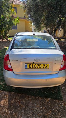 יונדאי אקסנט i25