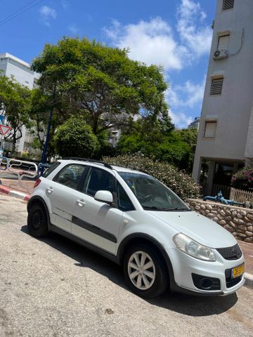 סוזוקי SX4