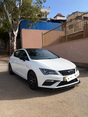 מודעת רכב סיאט לאון