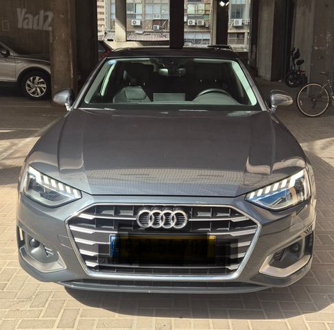 מודעת רכב אאודי A4