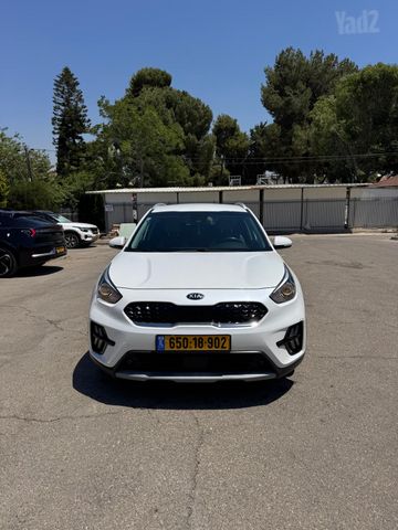 קיה נירו