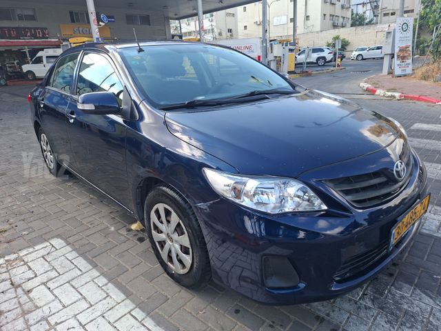 טויוטה קורולה