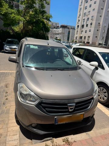 מודעת רכב דאצ'יה לודג'י