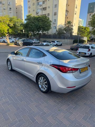 יונדאי I35