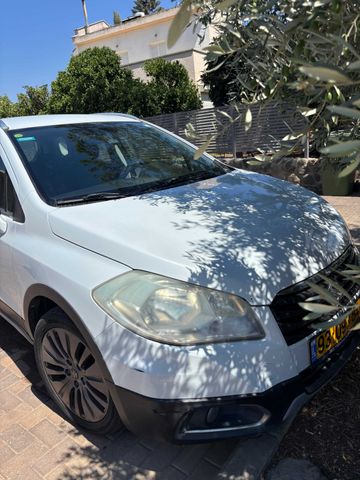 מודעת רכב סוזוקי קרוסאובר