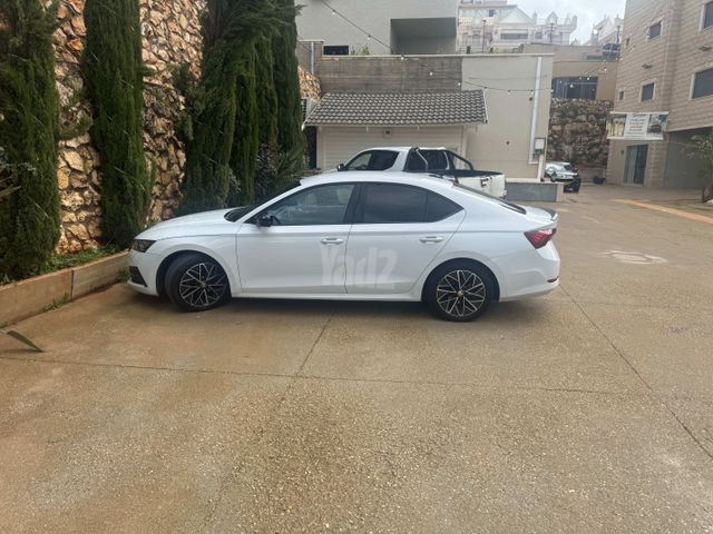 סקודה אוקטביה