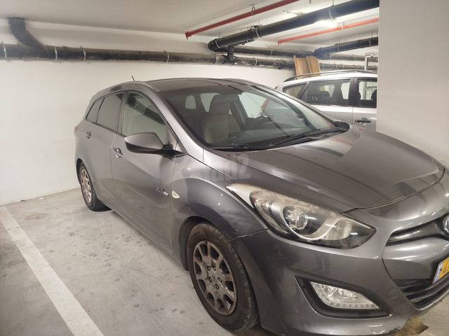 יונדאי i30