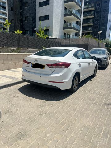 יונדאי אלנטרה