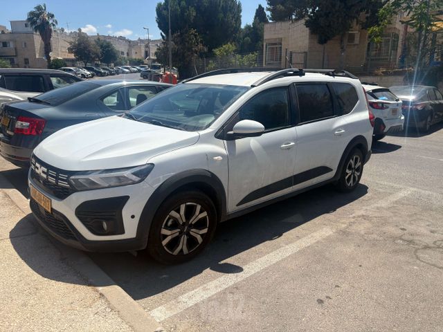 דאצ'יה ג׳וגר