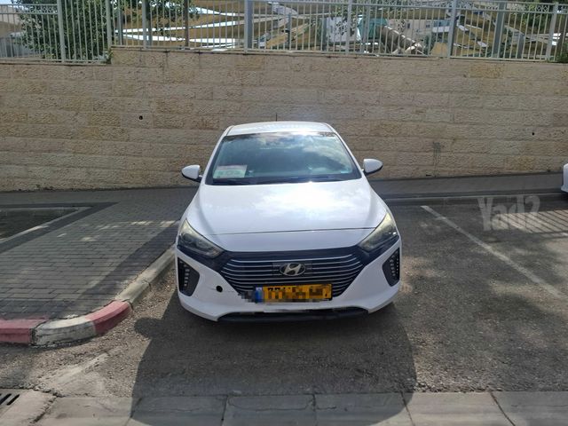 מודעת רכב יונדאי איוניק
