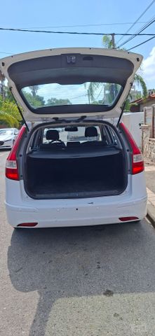 יונדאי i30