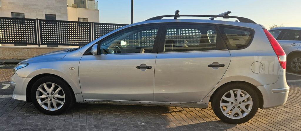 יונדאי i30