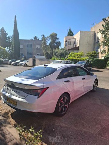יונדאי אלנטרה